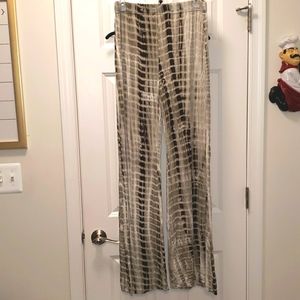 Olive /snakeskin/ flare leggings